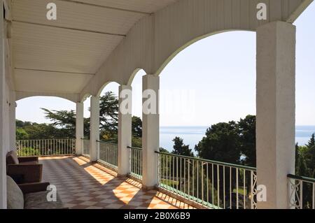 Balkon von Massandra Hotel, Jutta, Krim, Ukraine, Osteuropa, Stockfoto