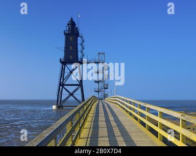 Leuchtturm Obereversand am Hafen in Dorum/Neufeld bei Ebbe, Wurster Küste, Niedersachsen, Deutschland, Stockfoto