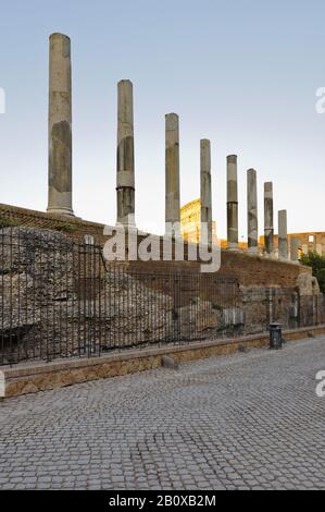 Spalten über Via Sacra, Forum Romanum, Rom, Italien, Südeuropa, Europa, Stockfoto