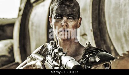 Mad max: Fury ROAD 2015 Warner Bros Film mit Charlize Theron Stockfoto