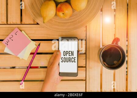 Wort schreiben Text Open Source. Business foto Präsentation beschreibt Software, die ursprüngliche Quellcode ist frei Stockfoto