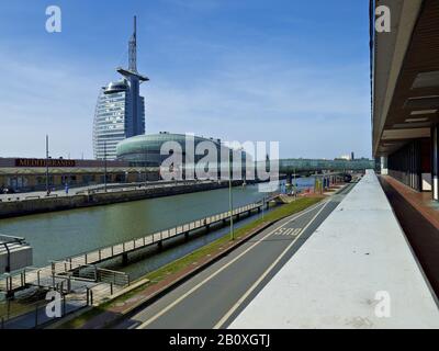 Atlantic Hotel Sail City, Klimahaus und Mediteraneo, Bremerhaven, Bremen, Deutschland Stockfoto