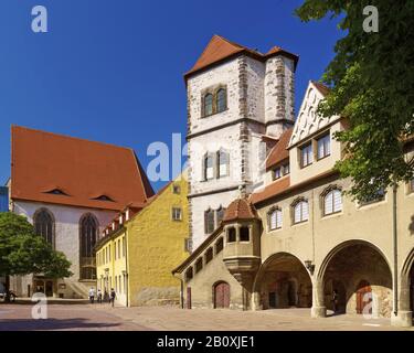 Hof von Moritzburg mit der Magdenenkapelle, Halle/Saale, Sachsen-Anhalt, Deutschland, Stockfoto