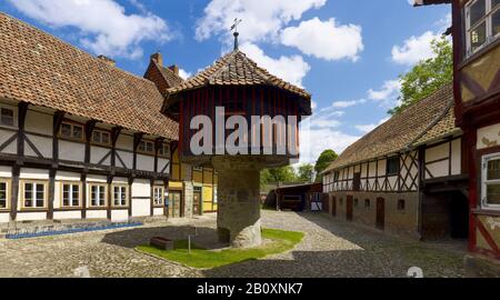 Schäfers Hof mit Taubenhaus in Osterwieck, Sachsen-Anhalt, Deutschland, Stockfoto