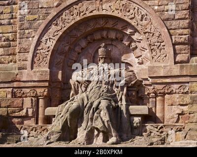 Barbarossa-Figur am Kyffhäuser Denkmal auf dem Kyffhäuser Hügel bei Bad Frankenhausen, Thüringen, Deutschland, Stockfoto