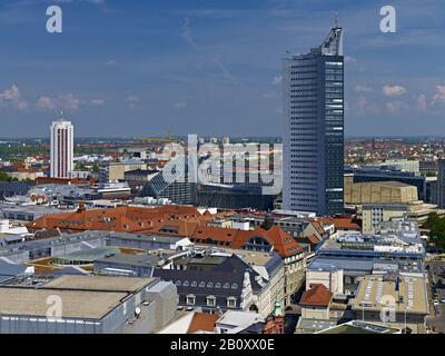 Innenstadt mit Wintergarten-Turm und Stadthochhaus in Leipzig. Sachsen, Deutschland, Stockfoto