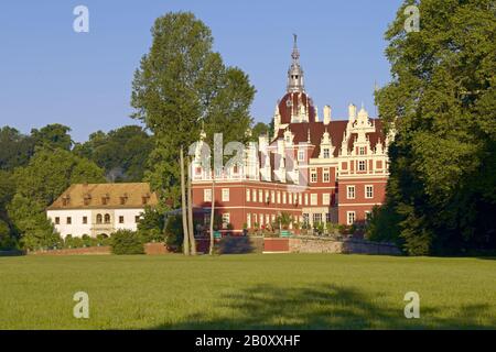 Neues Schloss im Pücklerpark Bad Muskau, Oberlausitz, Sachsen, Deutschland, Stockfoto