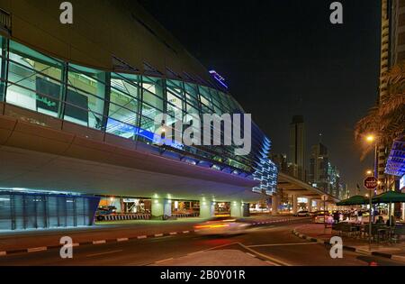 RTA U-Bahnhof, Dubai, Vereinigte Arabische Emirate, Stockfoto