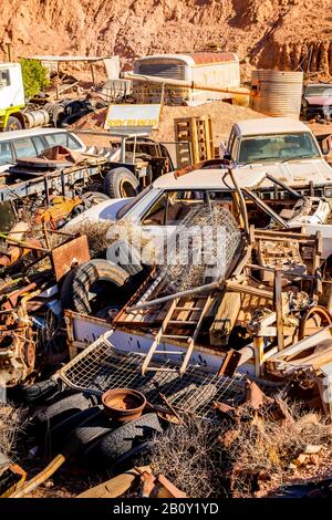 Auto Junkyard in Coober Pedy, South Australia Stockfoto