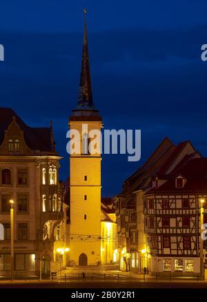 Blick auf die Marktstraße mit Allerheiligenkirche, Erfurt, Thüringen, Deutschland, Stockfoto