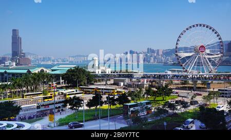 Hongkong - 24. November 2019: Victoria Harbour und Central Cityscapes, Hongkong Stockfoto