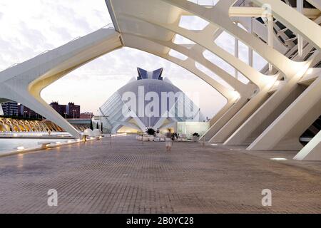 Architektur von Santiago Calatrava, Museo de las Ciencias Principe Felipe, Ciudad de las Artes y las Ciencias, Valencia, Spanien, Stockfoto