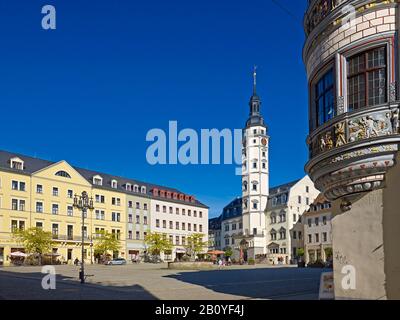 Marktplatz mit Rathaus und Renaissance-Erker in Gera-Thüringen, Deutschland, Stockfoto