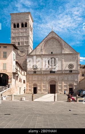 Papstbasilika des heiligen Franz von Assisi, Assisi, Umbrien, Italien, Stockfoto