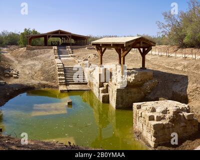 Taufe Jesu, Ausgrabung am Seitenarm des Jordan mit alten Kirchenruinen, Bethany, Provinz Balqa, Jordanien, Naher Osten, Stockfoto