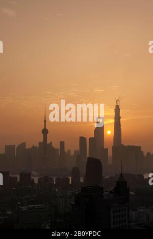 Stadtbild, Panorama, Pudong, Sonnenaufgang, Shanghai, China Stockfoto