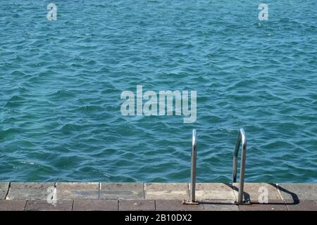 Meerwasser-Schwimmbad, Bajamar, Teneriffa, Spanien Stockfoto