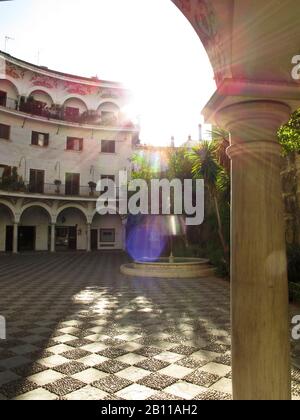 Plaza del Cabildo, Cabildo-Platz, Sevilla, Andalusien. Spanien Stockfoto