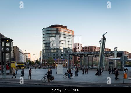 Potsdamer Straße am Potsdamer Platz, Mitte Tiergarten, Berlin, Deutschland Stockfoto