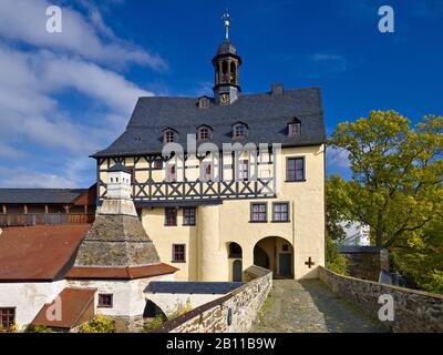 Torhaus der Burg Burgk an der Saale, Thüringen, Deutschland Stockfoto