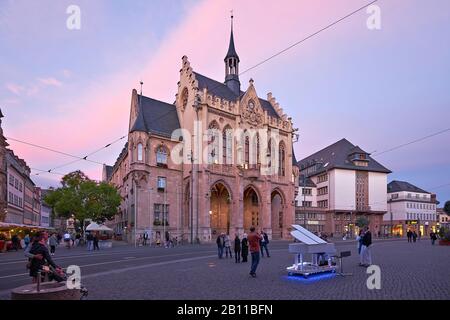 Fischmarkt mit Rathaus in Erfurt, Thüringen, Deutschland Stockfoto