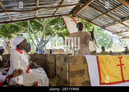 Kirche in Afrika spirituelle Heilung und Masse in der Republik Kongo Stockfoto