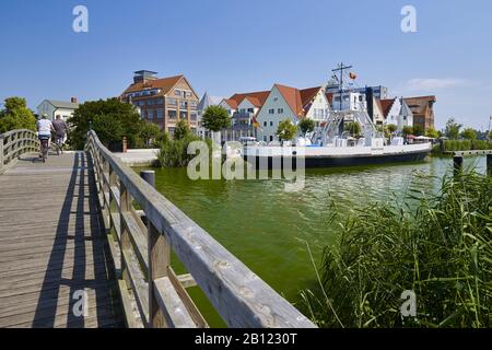 Museumshafen mit Dampffähre Wolgast, Wolgast, Mecklenburg-Vorpommern, Deutschland Stockfoto