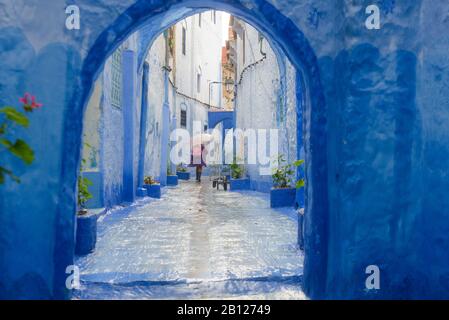 Straßen und Gassen der Medina von Chefchaouen, Marokko Stockfoto