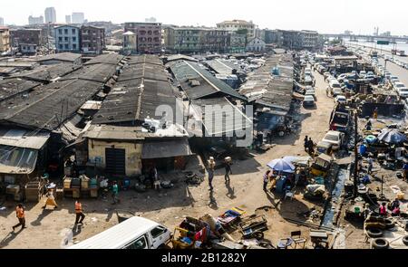 Die schwimmenden Slums von Lagos, Nigeria Stockfoto