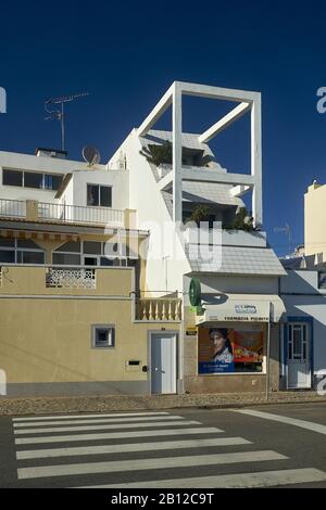 Architektur in Santa Luzia bei Tavira, Fraro, Algarve, Portugal Stockfoto