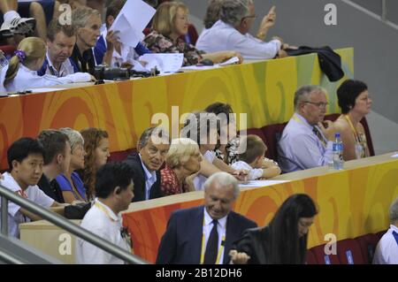 Peking, CHINA. Radsport, EX UK Premierminister, Tony BLAIR, Laosham Velodrome, Dienstag - 19/08/2008, [Mandatory Credit: Peter SPURRIER, Intersport Images] Stockfoto