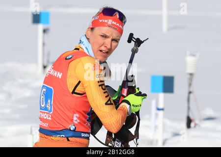 Antholz, Italien. Februar 2020. - IBU-Biathlon-Weltmeisterschaften 2020 - Antholz - Antholz - Anthselva - Italien am 22/02/2020, Frauen Staffel 4 x 6 km, Denise Herrmann (GER) im Einsatz. (Pierre Teyssot/Espa-Images) Credit: European Sports Photographic Agency/Alamy Live News Stockfoto