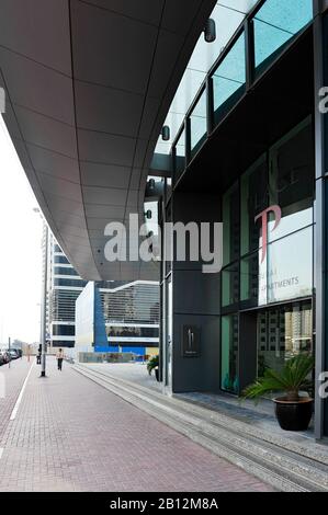 Fassade, DER ORT, Scheich Zayed Road, Al Satwa, Dubai, Vereinigte Arabische Emirate, Naher Osten Stockfoto