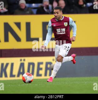 Turf Moor, Burnley, Lancashire, Großbritannien. Februar 2020. English Premier League Football, Burnley gegen AFC Bournemouth; Aaron Lennon von Burnley Credit: Action Plus Sports/Alamy Live News Stockfoto