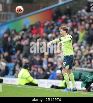Turf Moor, Burnley, Lancashire, Großbritannien. Februar 2020. English Premier League Football, Burnley gegen AFC Bournemouth; Jack Stacey von Bournmouth Credit: Action Plus Sports/Alamy Live News Stockfoto