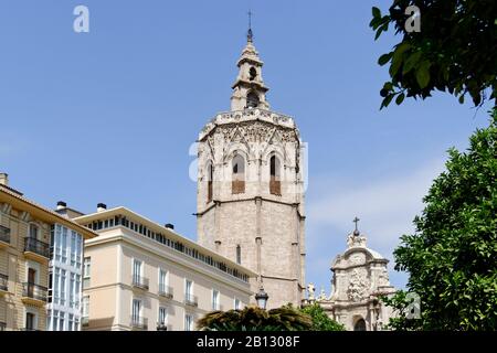 Catedral de Santa Maria de Valencia, El Micalet Tower, Plaza de la Reina, Valencia, Spanien Stockfoto