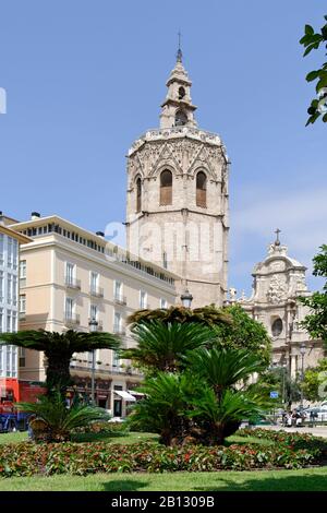 Catedral de Santa Maria de Valencia, El Micalet Tower, Plaza de la Reina, Valencia, Spanien Stockfoto