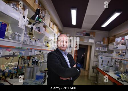 *** KEINE VERKÄUFE AN FRANZÖSISCHE MEDIEN ODER VERLAGE - RECHTE VORBEHALTEN *** 20. Februar 2020 - Paris, Frankreich: Porträt von Professor Frederic Tangy, dem Leiter des Teams, das einen Impfstoff gegen das Covid-19 Coronavirus am Institut Pasteur untersucht. Stockfoto