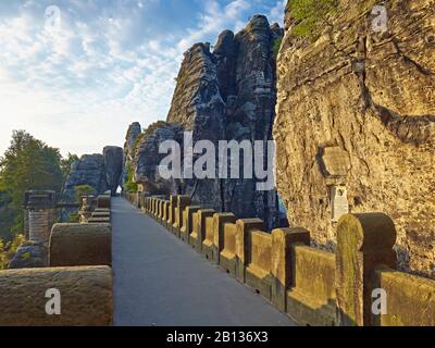 Die Bastei Brücke in der Nähe von Rathen, Sachsen, Deutschland Stockfoto