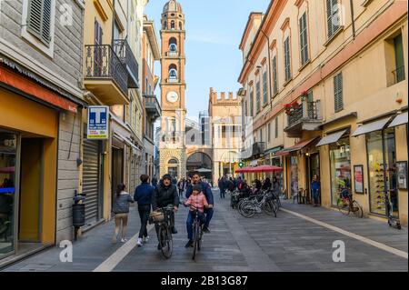 Corso Giuseppe Mazzini, Faenza, Emilia Romagna, Italien Stockfoto