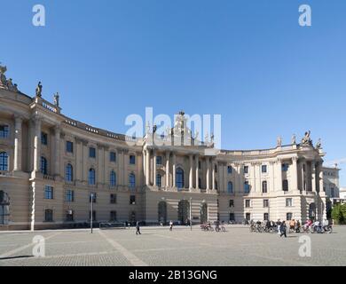 Fakultät für Rechtswissenschaft, Universität Humboldt, alte Bibliothek, Bebelplatz, Mitte, Berlin, Deutschland Stockfoto