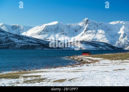 Die Lyngen Halbinsel mit den Lyngen Alpen, Nordnorwegen, Norwegen Stockfoto