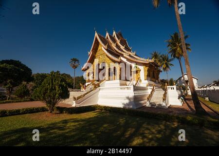 Haw Pha Bang Pavillion auf dem Gelände des Königlichen Palastes, Luang Prabang, Laos Stockfoto