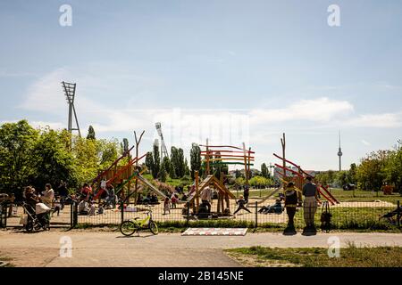 Spielplatz am Mauerpark, Prenzlauer Berg/Wedding, Berlin Stockfoto