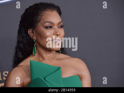 Angela Bassett kommt am Samstag, den 22. Februar 2020, im Pasadena Civic Auditorium in Pasadena, CA zu den 51. NAACP Image Awards. (Foto Von Sthanlee B. Mirador/Sipa USA) Stockfoto