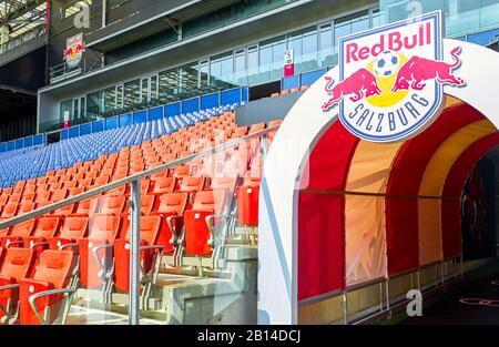 Bei den Tribunen der FC Red Bulls Arena, Salzburg Stockfoto