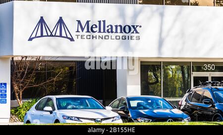 Februar 2020 Santa Clara/CA/USA - Mellanox Technologies Offices in Silicon Valley; Mellanox Technologies Ltd ist ein israelisch-amerikanisches multinationales Unternehmen Stockfoto