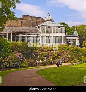 Das Botanische Conservatory in Pavillion Gardens, Buxton Stockfoto