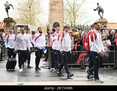 Twickenham, London, Großbritannien. Februar 2020. International Rugby, Six Nations Rugby, England gegen Irland; Die England-Mannschaft kommt zu Twickenham Credit: Action Plus Sports/Alamy Live News Stockfoto