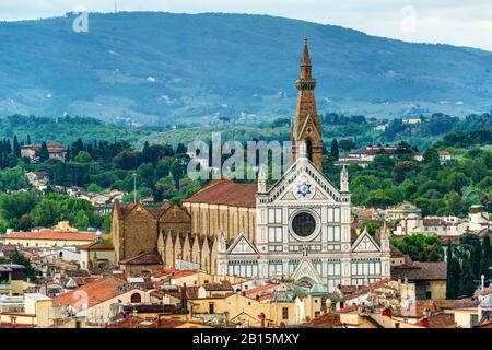 Die Basilika Santa Croce (Heilig-Kreuz-Basilika) in Florenz, Italien Stockfoto